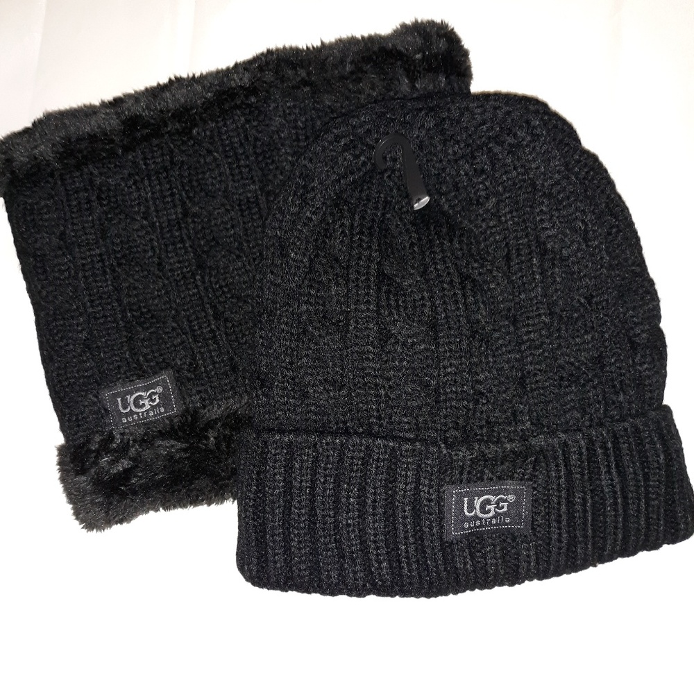 UGG Accessories - New Knitted Beanie & short neck